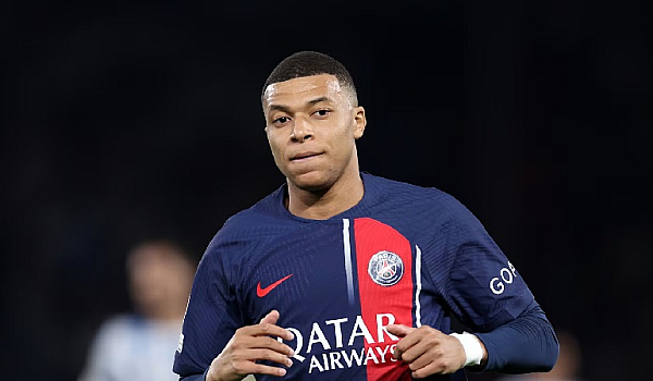 Giải đáp chính xác câu hỏi: Cầu thủ Mbappe cao bao nhiêu?