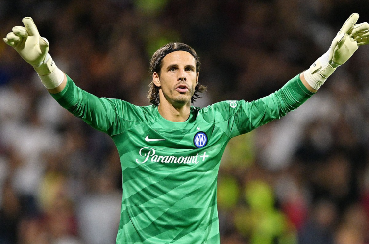Phong cách chơi bóng của cầu thủ bóng đá Yann Sommer